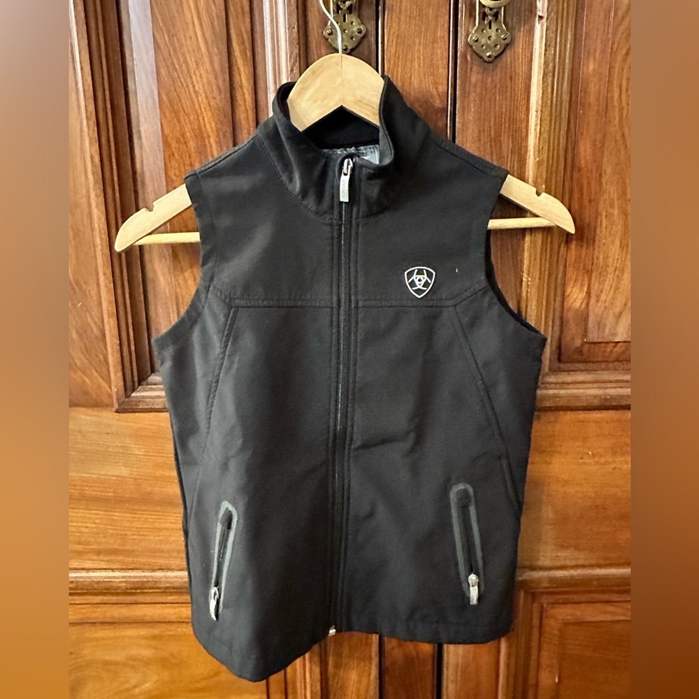 Kids Ariat Softshell Vest - Black - 10 Medium
